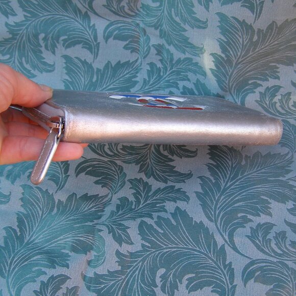 RARE Authentic CHANEL Silver Leather Wallet EUC with Card - Picture 5 of 15